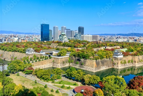 大阪府大阪市 大阪城公園と大阪ビジネスパークの全景 