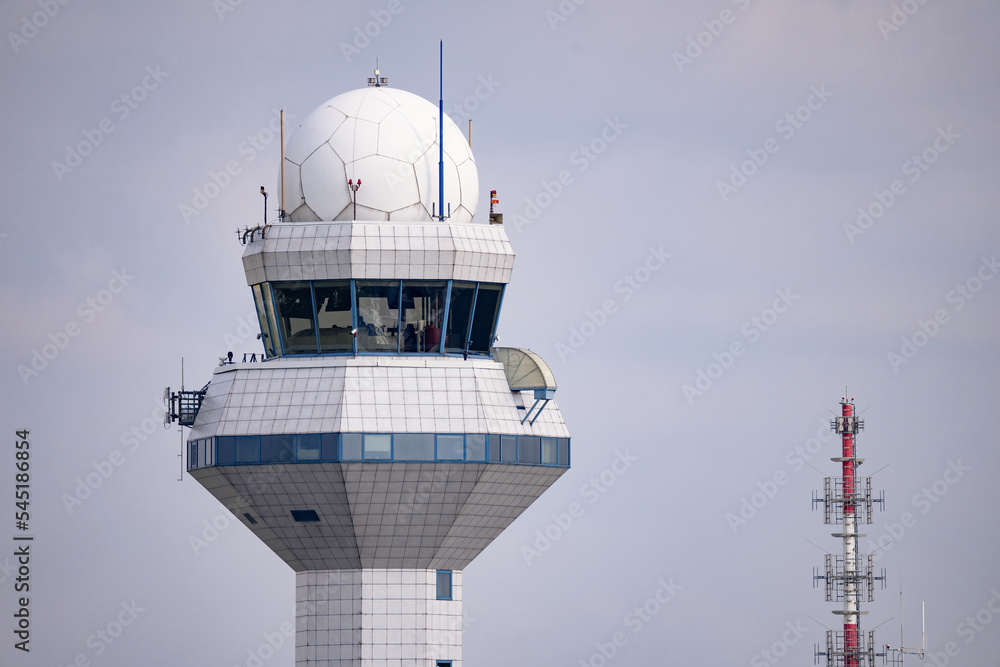 wieża kontroli lotów warszawa - obrazy, fototapety, plakaty 
