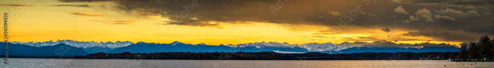 Fototapeta premium landscape at the Lake Starnberg - Tutzing - Bavaria