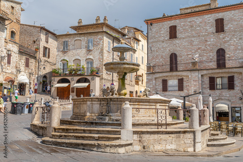 Piazza del Comune, à Assise, Italie