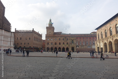 Canvas Print palazzo re enzo piazza maggiore a bologna