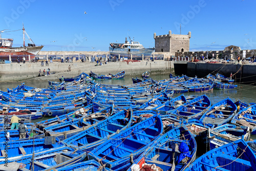 Alte blaue Fischerboote im Hafen, Essaouria, Unesco-Weltkulturerbe, Marokko, Afrika