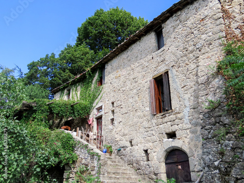 Maison traditionnel dans les Cévennes, Occitanie © Atlantis