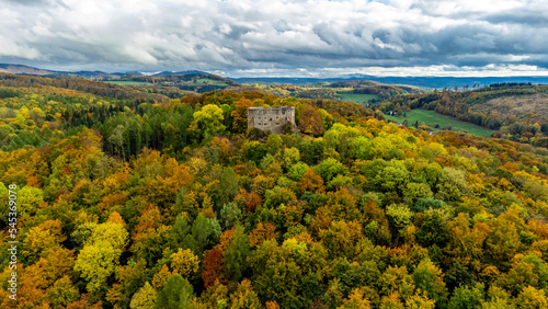 Kleine Herbstwanderung durch die schöne Parklandschaft bei Bad Liebenstein - Thüringen - Deutschland