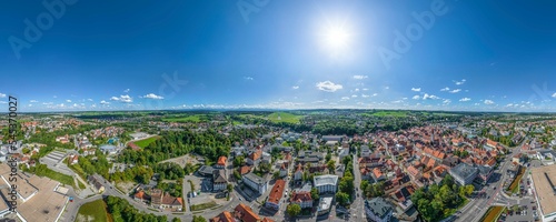 Die kreisfreie Stadt Kaufbeuren im Luftbild © ARochau