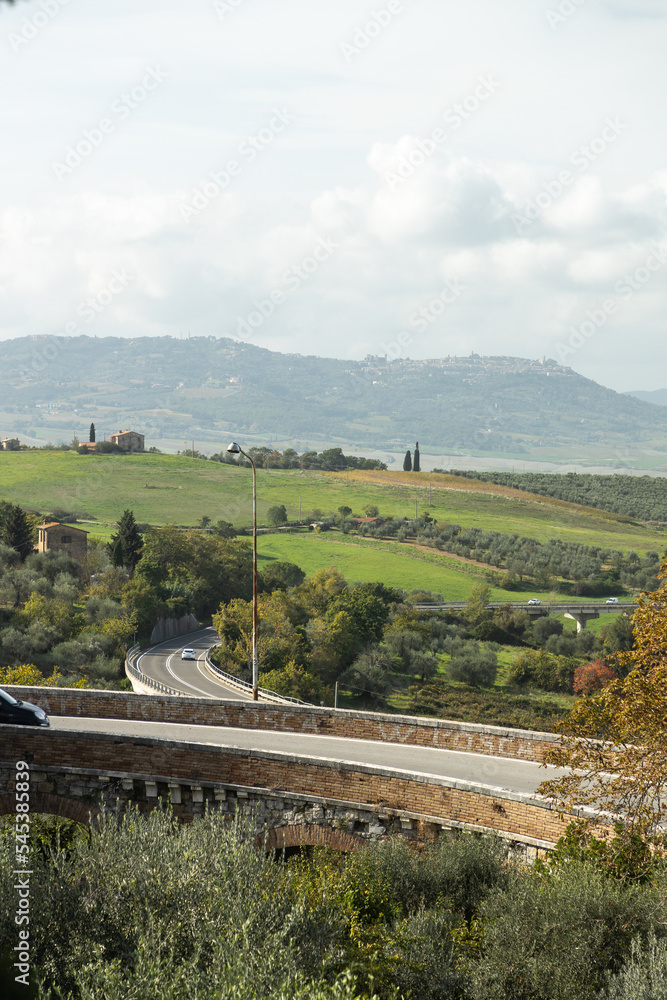 Naklejka premium Scenic view of the landscape in Tuscany, Italy.