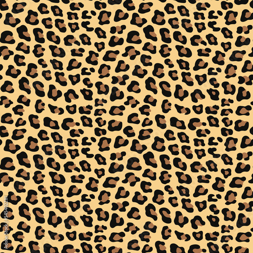  Seamless leopard print, trendy stylish pattern, yellow background, modern texture. Fashion