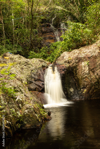 Fototapeta Naklejka Na Ścianę i Meble -  waterfall in the woods - CACHOEIRA DA CORÉIA, JACOBINA, BAHIA, BRAZIL.
