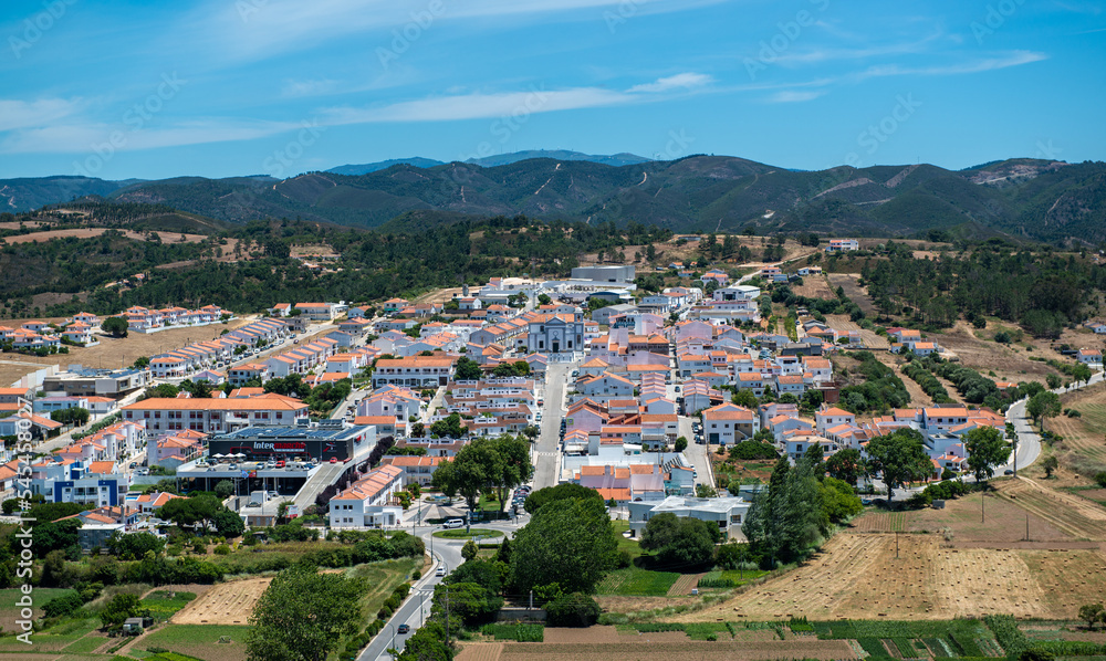 Neuer Stadtteil Aljezur Algarve Portugal