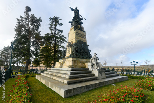 Monumento a los Heroes del 2 de Mayo - Segovia, Spain