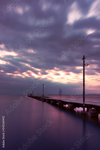 sunset at the pier © gyousyuu