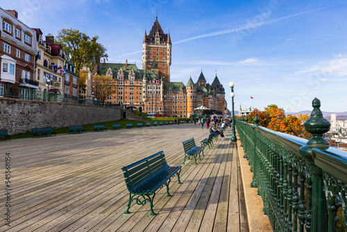 Obraz na płótnie the emblem of the old city of Quebec, the Château Frontenac w salonie