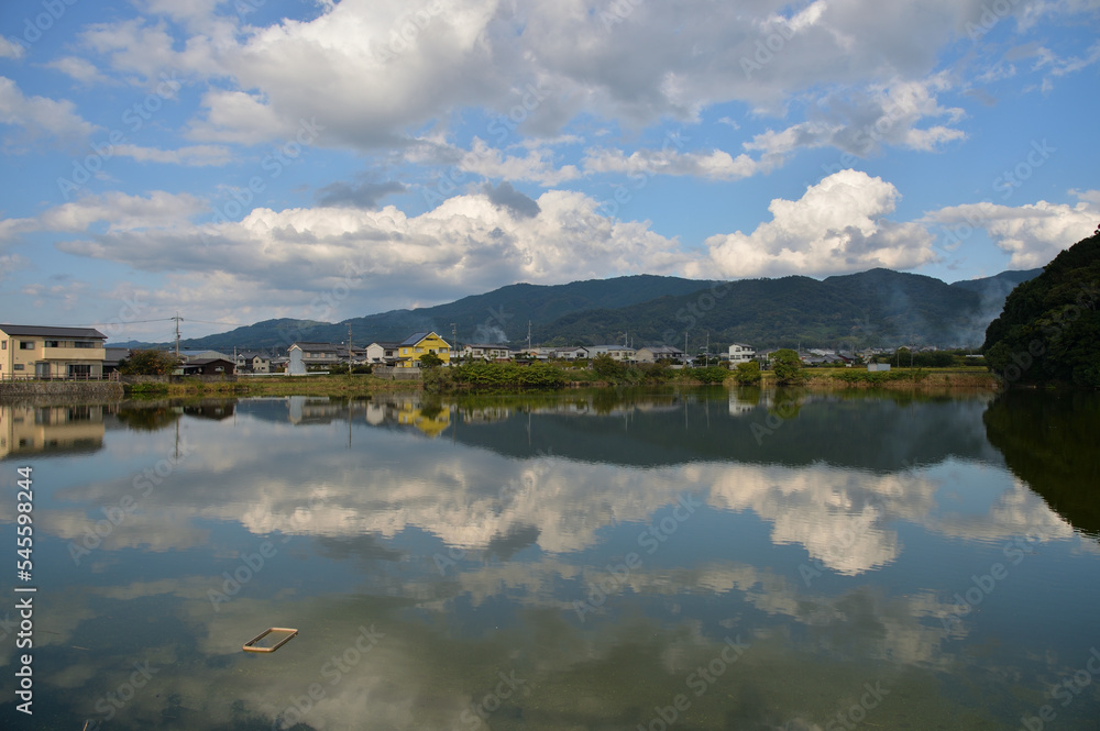 Fototapeta premium 箸中大池、箸墓古墳近辺風景