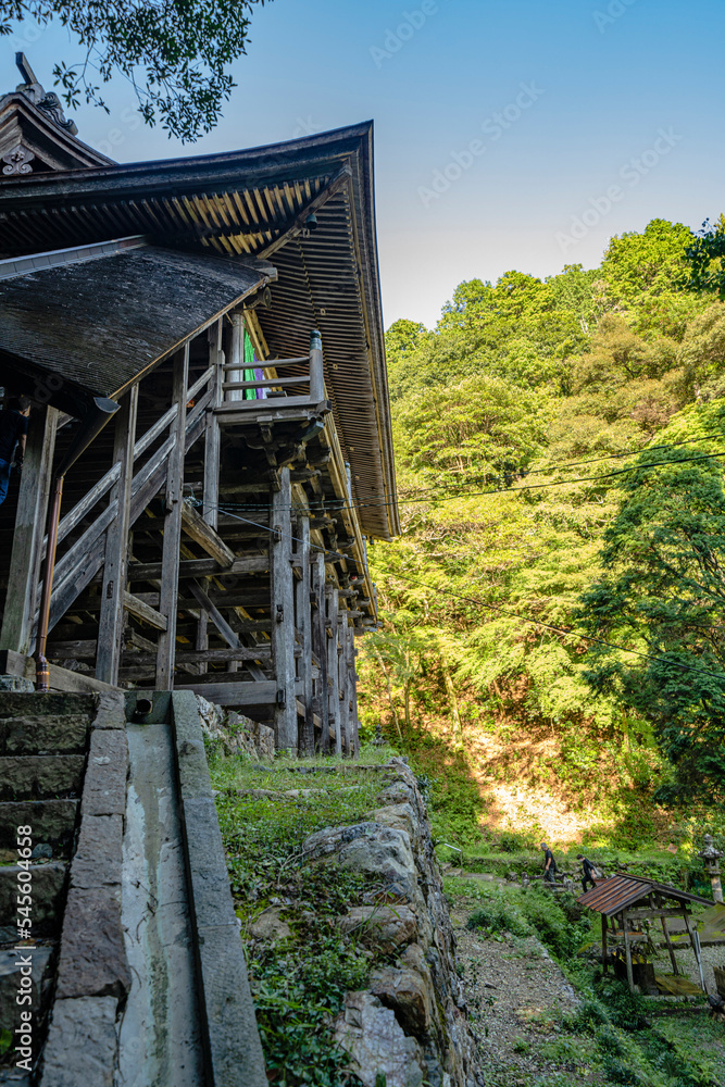 日龍峯寺高澤観音境内 本堂上り階段 日龍峯寺高澤観音境内 本堂上り階段