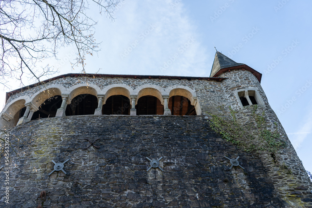 Mittelalter Schloss Burg in Solingen (Germany) im Herbst Mittelalter Schloss Burg in Solingen (Germany) im Herbst