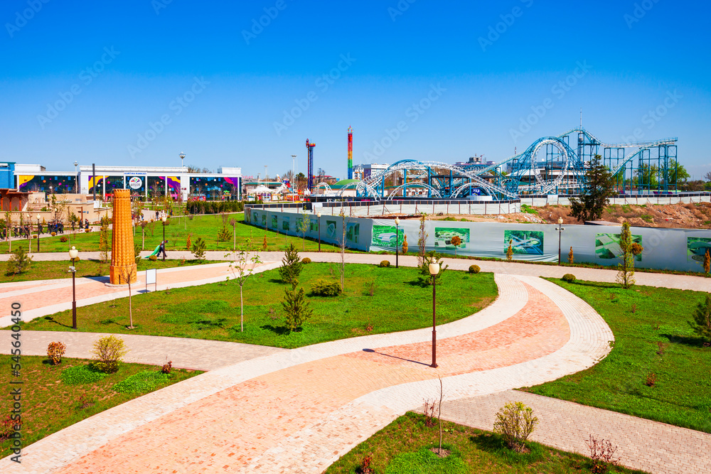 Fototapeta premium Park Navruz or Navroz Bogi, Tashkent