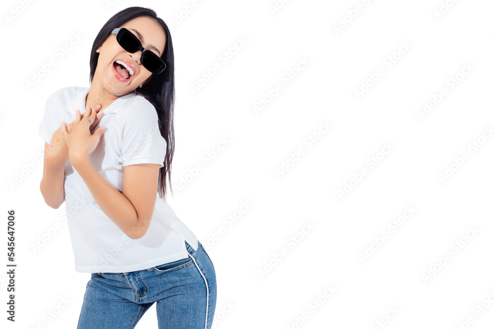 Surprised happy asian woman looking camera in excitement Expressive facial expressions Presenting a product Beautiful girl act like a impress something She wear jeans sunglasses Isolated on white 