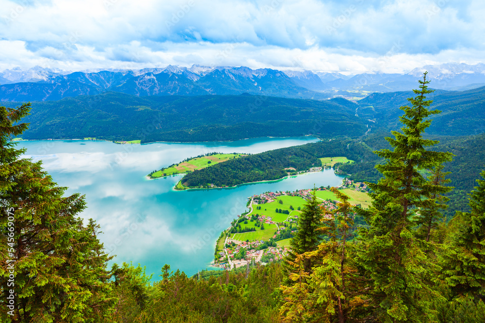 Obraz premium Walchensee Lake in Bavaria, Germany