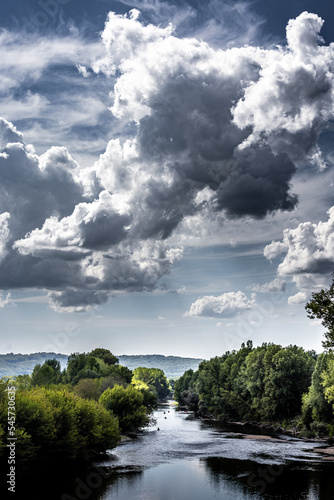 Tapety artystyczne canoe on Dordogne river