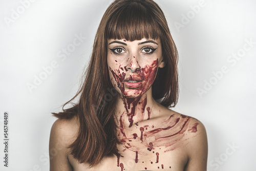 ragazza killer cannibale sangue photo
