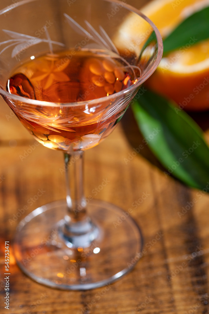 Orangen Liqueur eine close up Aufnahme Orangen Liqueur eine close up Aufnahme