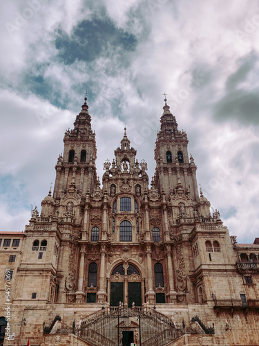 La cattedrale di Santiago, la storia del cammino, i pellegrini, l'architettura, la cultura del bello e i vicoli del centro storico. photo