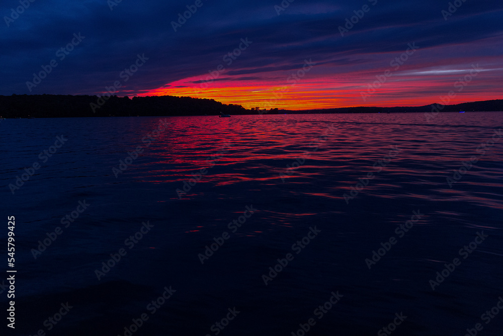 Fototapeta premium Sunset at Seneca Lake, Ohio