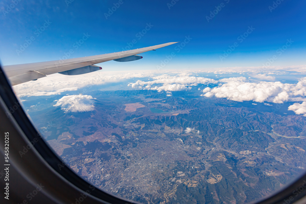 Fototapeta premium Aerial view of the beautiful Mt. Fuji