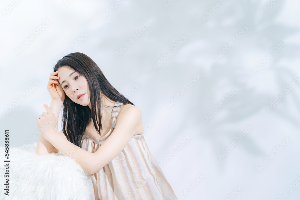 女性ポートレート 美容 スキンケア 女性ポートレート 美容 スキンケア