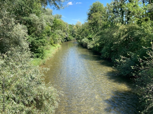 545907807 Flusslandschaft in Bayern