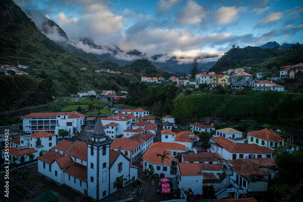 Obraz premium sao vicente city in madeira