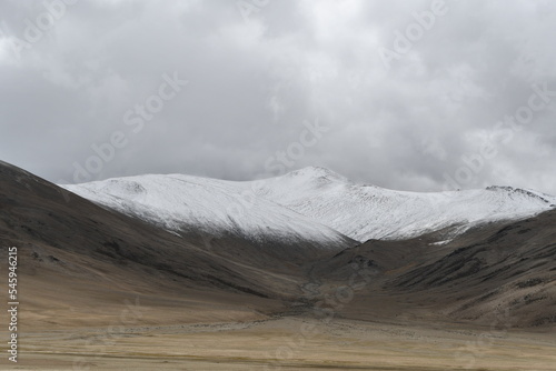 Tso Moriri to Lachung La, Ladakh (India) photo