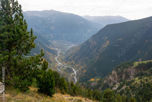 Obraz na płótnie Mountain serpentine and road in Andorra. w salonie