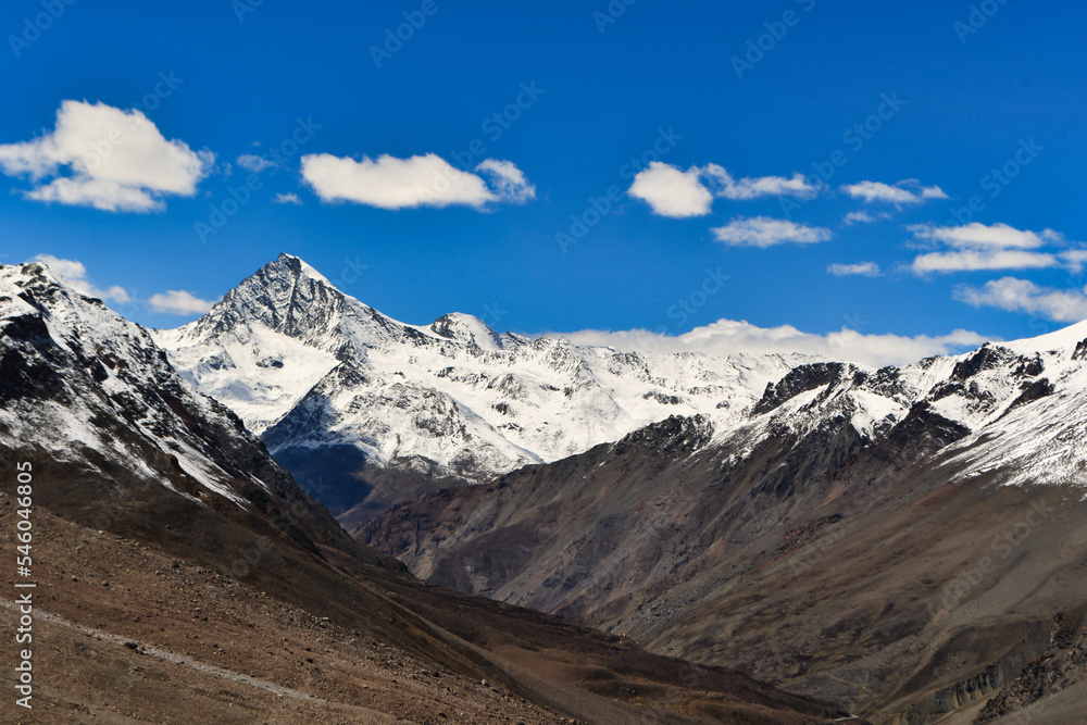 Baralacha to Manali, Himachal Pradesh (India)