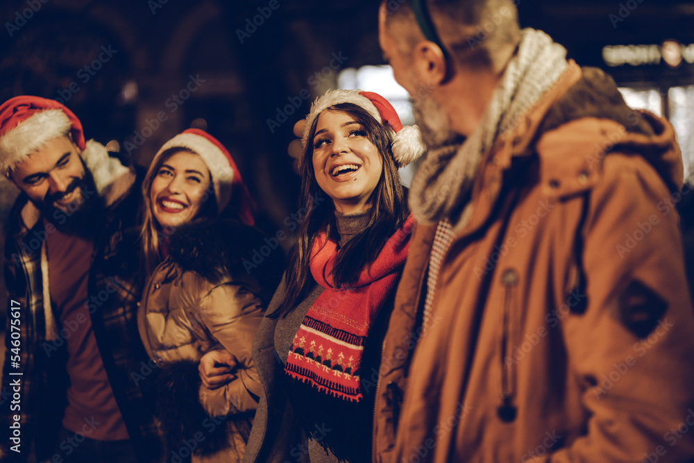 Obraz premium Getting Together For A Crazy Night Out