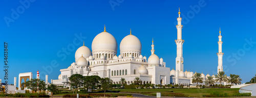 Sheikh Zayed Grand Mosque in Abu Dhabi photo