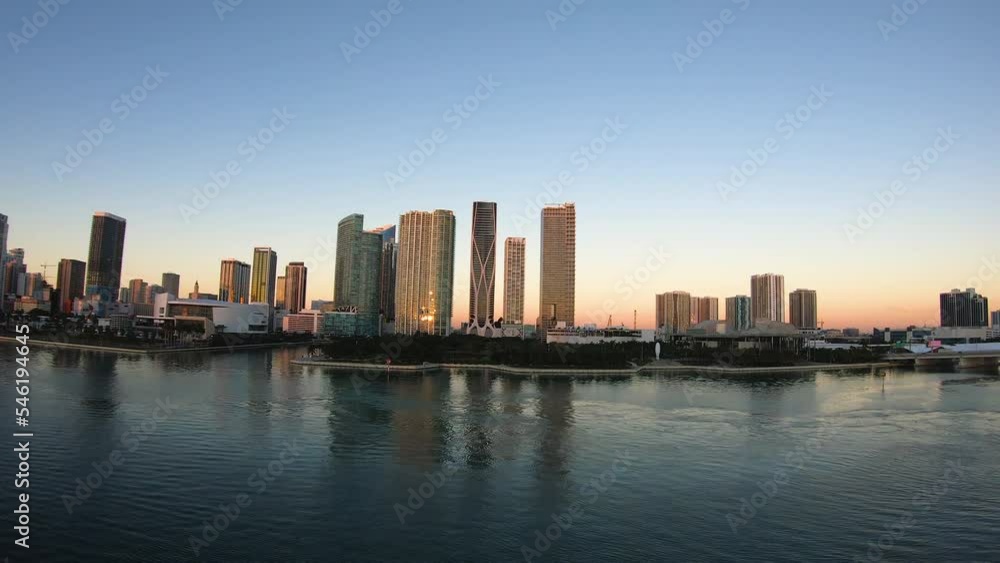 silhouette modern architecture buildings city skyline video background | Urban cityscape video background silhouette modern architecture buildings city skyline video background | Urban cityscape video background