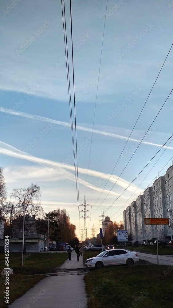 Naklejka premium view of an electrical tower in the city
