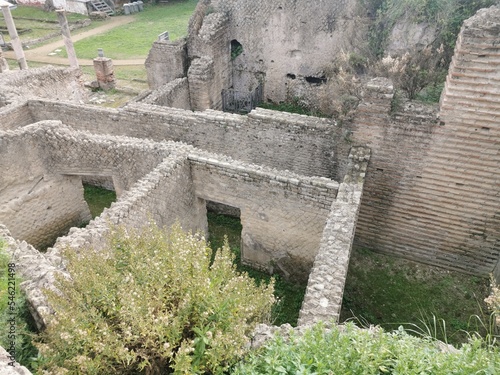 Baia (Bacoli) : porto e complesso archeologico 