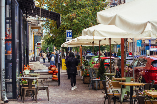 Streets with restaurants