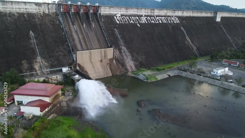 hydroelectric power station dam