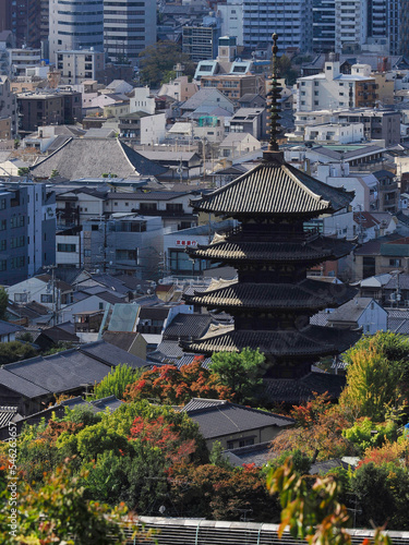 Wallpaper Mural 法観寺八坂の塔 Torontodigital.ca