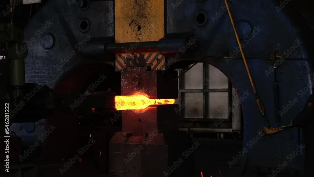 Pressing machine, smart machines, computer technology. Press operation ...