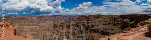 Panorama shot of a gorge in Grand Canyon National park, in northern Arizona © Loplolo/Wirestock Creators