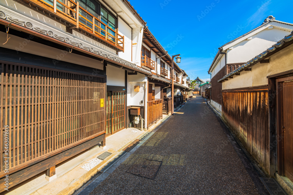 奈良　重要伝統的建造物群保存地区　今井町の町並み