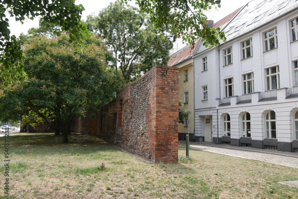 Stadtmauer und Akzisemauer in Berlin Stadtmauer und Akzisemauer in Berlin