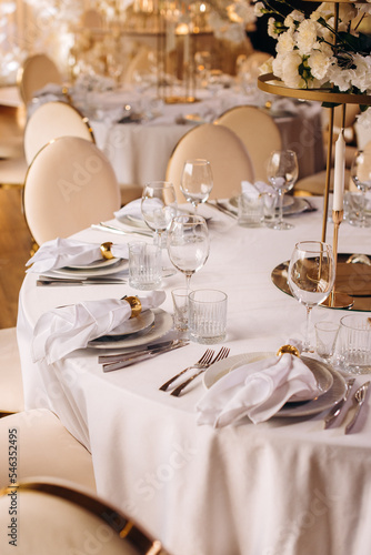 Obraz na płótnie wedding table setting w salonie