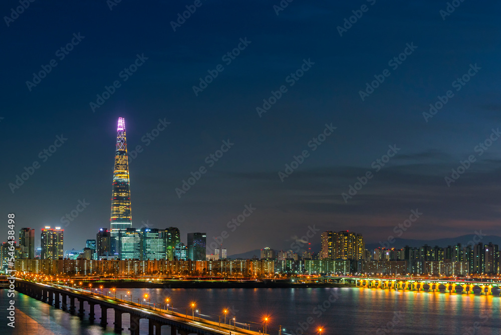 Night view of Lotte tower and Han river