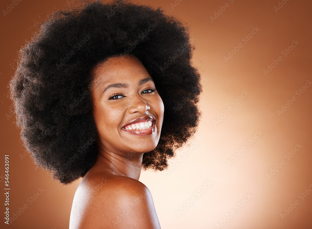 Stockfoto Med Beskrivningen Portrait Of Black Woman, Beauty And Hair ...