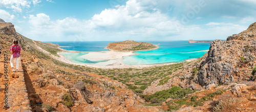 Obraz na płótnie Balos lagoon, crete island, greece:tigani island with white sandy beach and turquoise blue water at the main tourist destination near chania w salonie